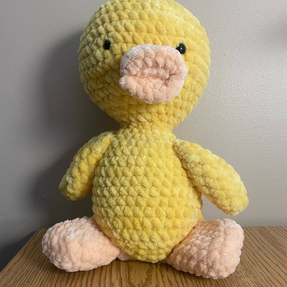 Jumbo Duck Plushie - Picture 3 of 4